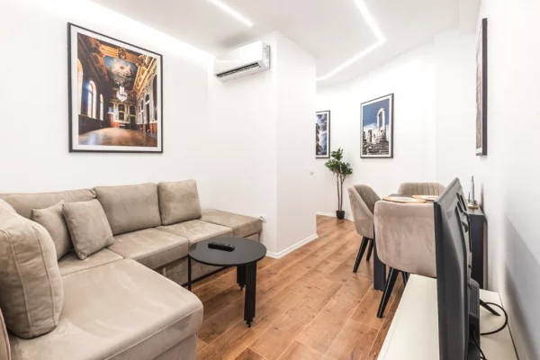 Casa in affitto 1+1 a Tirana - 700 Euro