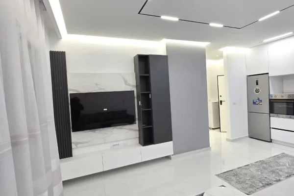 Appartamento in affitto a Tirana 1+1, Arredato