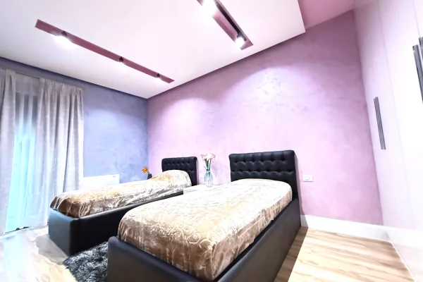 Appartamento in affitto a Tirana 2+1, Arredato