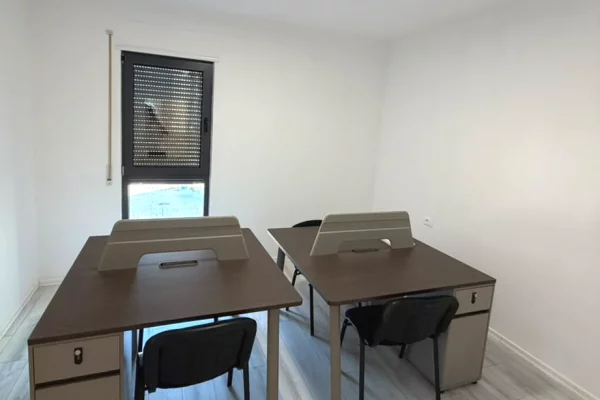 📌 JEPET ZYRE ME QIRA – BULEVARDI I RI 