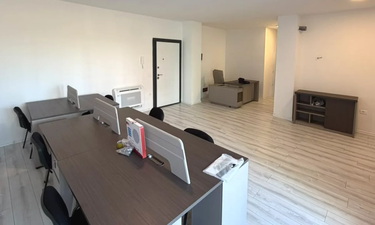 📌 JEPET ZYRE ME QIRA – BULEVARDI I RI 