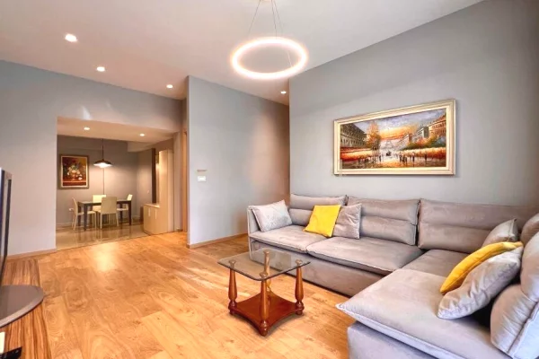 📌APARTAMENT 2+1 ME QIRA - KOMUNA E PARISIT