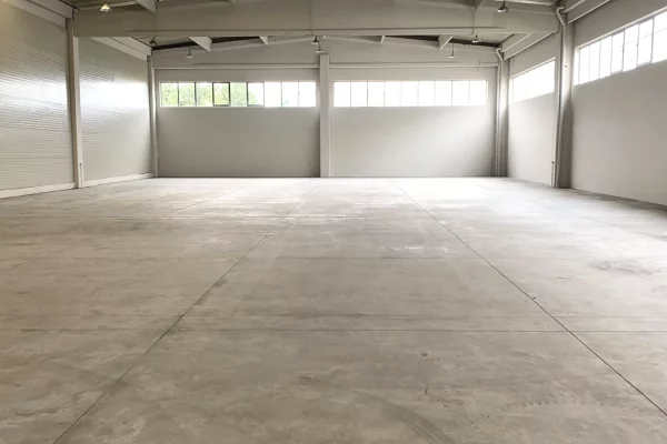 Ambient biznesi me qera 4+1 ne Tirane - 5,000 Euro