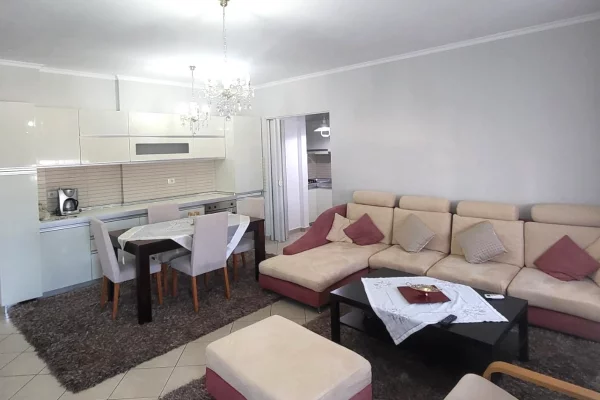 📌SHITET APARTAMENT 3+1 - RRUGA E KAVAJËS