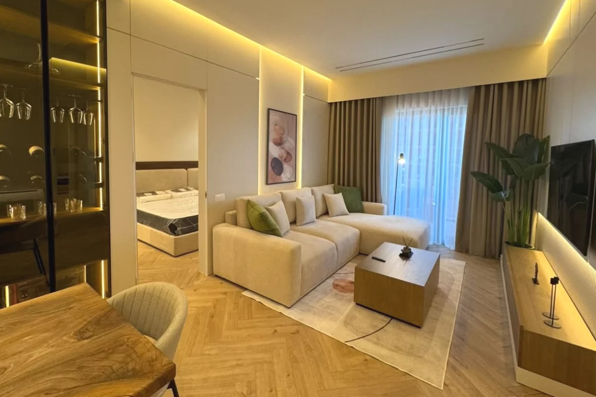 Shtepi ne shitje Apartament ne Tirane, 2+1, Mobilimi E mobiluar, Pagesa 410,000  Euro.