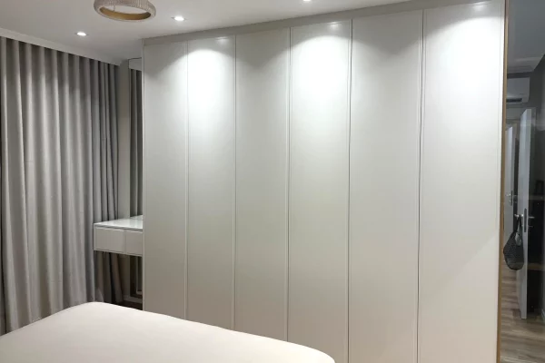 Shtepi me qera Apartament ne Tirane, 2+1, Mobilimi E mobiluar, Pagesa 90,000  Leke.