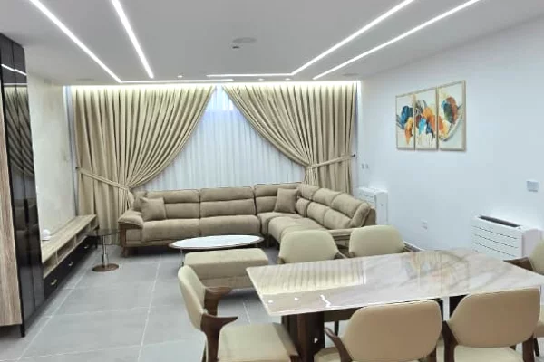 Shtepi me qera 5+1 ne Tirane - 3,500 Euro