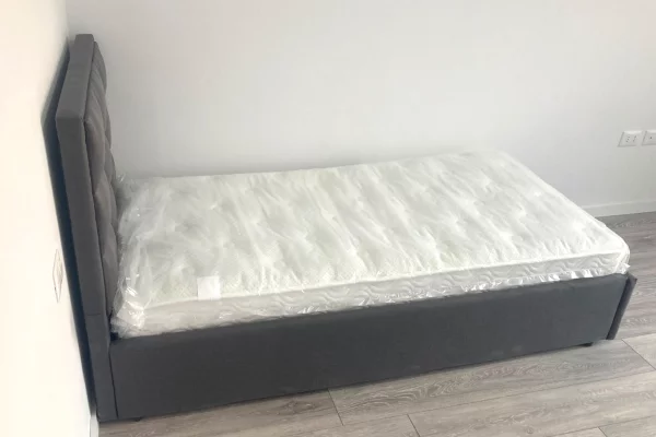 Shtepi me qera Apartament ne Tirane, 2+1, Mobilimi E mobiluar, Pagesa 750  Euro.