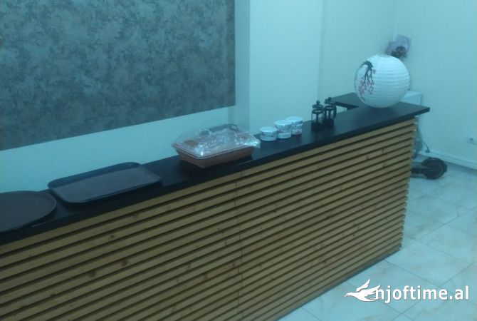 Pajisje biznesi ne shitje ne Tirane - 150,000 Leke