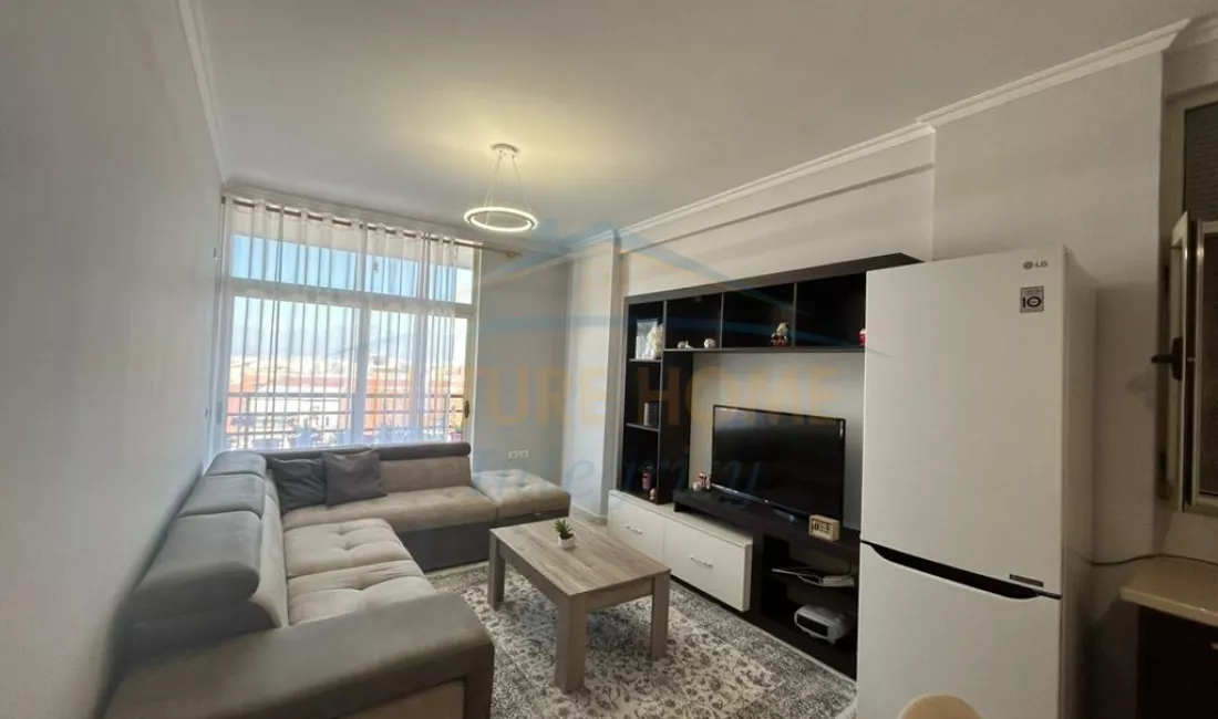 Shtepi me qera Apartament ne Tirane, 1+1, Mobilimi E mobiluar, Pagesa 500  Euro.