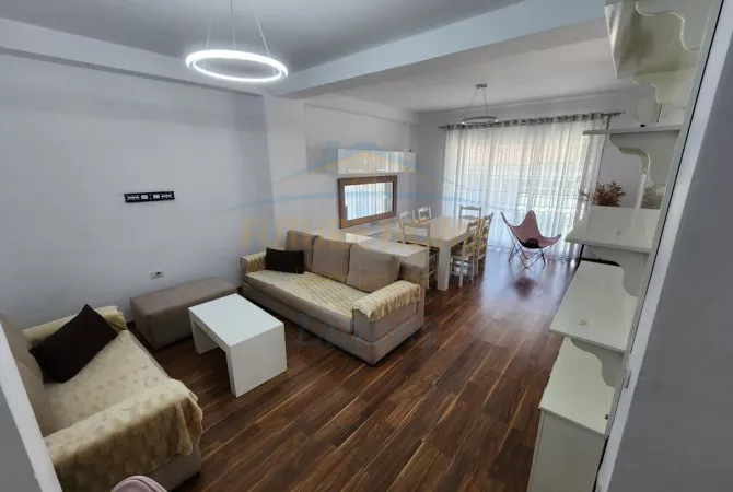 	Qira, Apartament 3+1+Post Parkimi, Liqeni i Thate, Tirane.