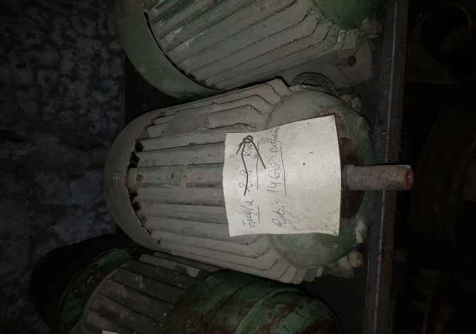 Working Tools in Lushnje - 100,000 Leke