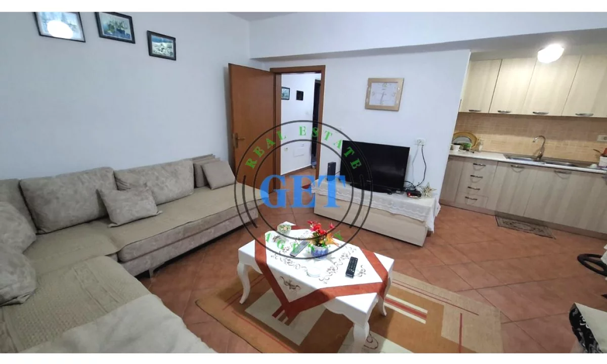 Shtepi ne shitje Apartament ne Durres, 1+1, Mobilimi E mobiluar, Pagesa 73,000  Euro.