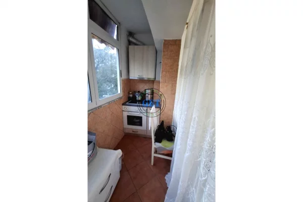 Shtepi ne shitje Apartament ne Durres, 1+1, Mobilimi E mobiluar, Pagesa 73,000  Euro.