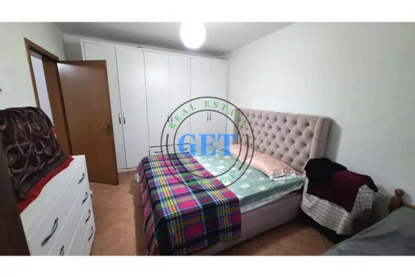 Shtepi ne shitje Apartament ne Durres, 1+1, Mobilimi E mobiluar, Pagesa 73,000  Euro.