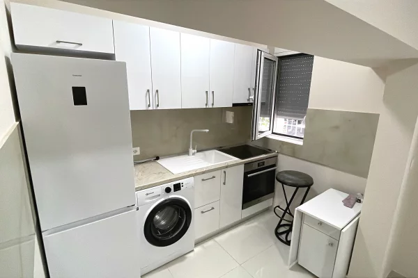 House for Rent Garsoniere in Tirana - 450 Euro