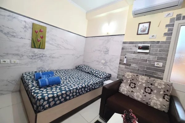 Apartament me qera ,Siri Kodra