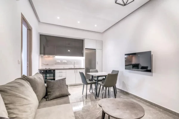 Apartament 2+1 me qera ne Astir.