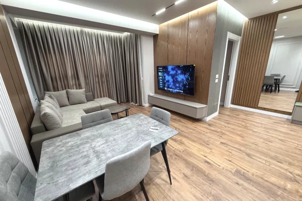 Apartament 1+1 me qera Bulevardi i Ri.