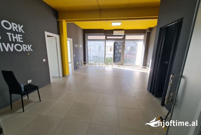 Ambient biznesi ne shitje 3+1 ne Durres - 200,000 Euro
