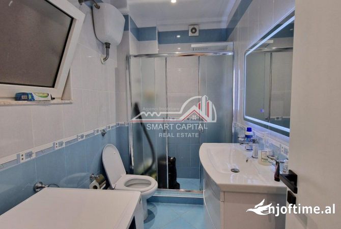 Shtepi me qera Apartament ne Vlore, 2+1, Mobilimi E mobiluar, Pagesa 700  Euro.