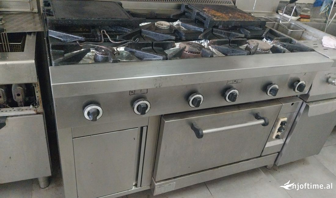 Cucina professionale 6 fuochi