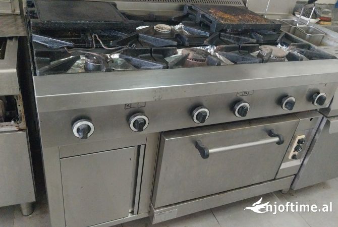 Pajisje biznesi ne shitje ne Vlore - 1,000 Euro