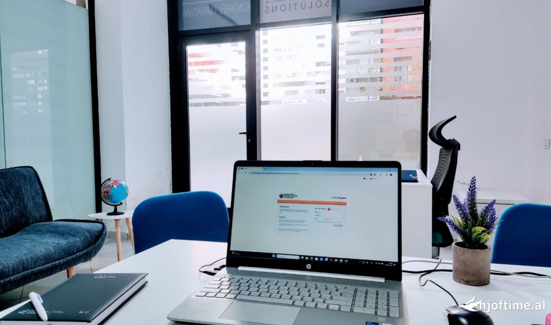 Zyre kontabiliteti-Kontabel e Miratura-Ofrojme sherbime financiare dhe tatimore per bizneset 