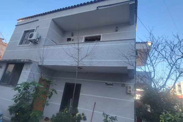 Shtepi ne shitje 5+1 ne Tirane - 225,000 Euro