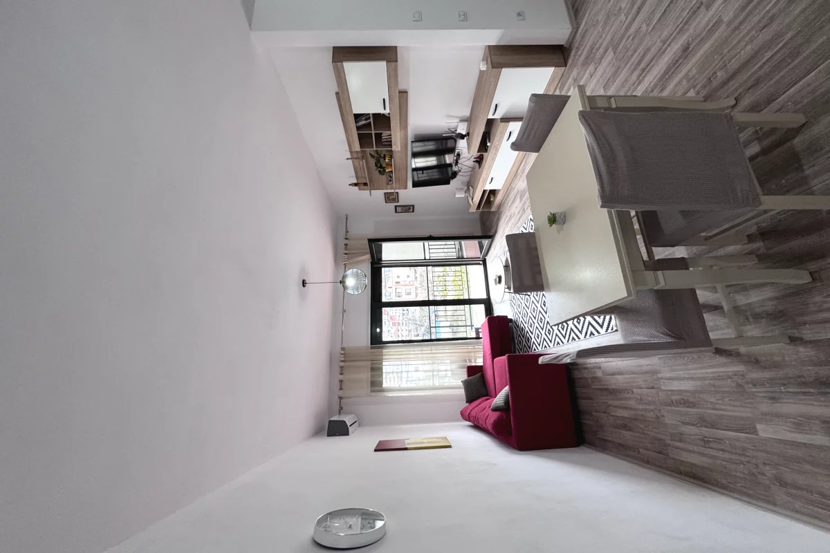 Shtepi me qera Apartament ne Tirane, 1+1, Mobilimi E mobiluar, Pagesa 46,000  Leke.