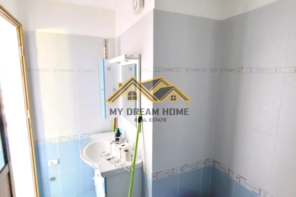 Appartamento in affitto a Durazzo 2+1, Arredato