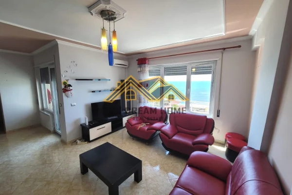 Appartamento in affitto a Durazzo 2+1, Arredato