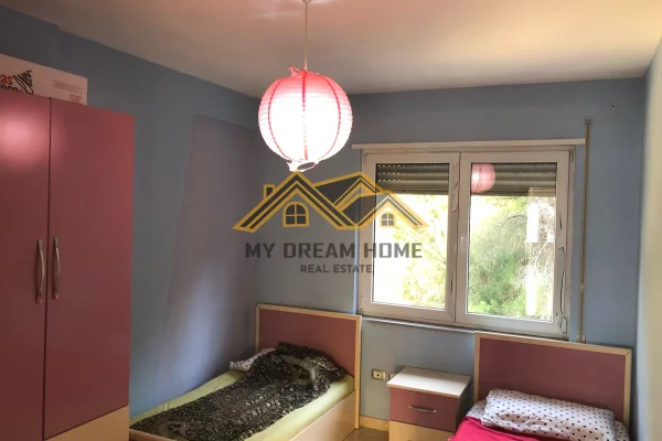 Appartamento in affitto a Durazzo 2+1, Arredato