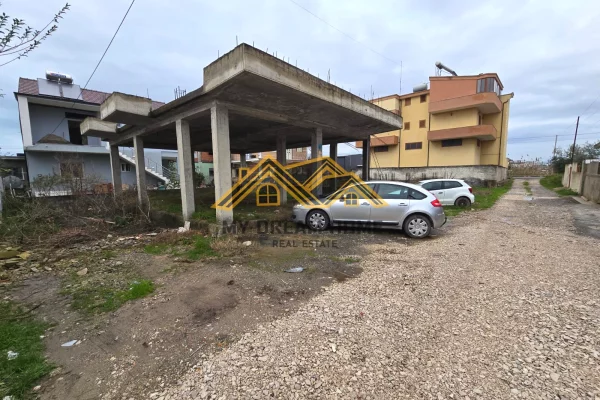 Shtepi ne shitje Shtepi Private ne Durres, 2+1, Mobilimi Bosh, pa mobiluar, Pagesa 49,000  Euro.