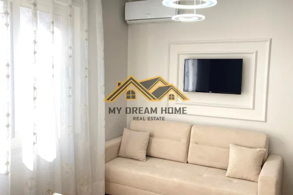 Shtepi ne shitje Apartament ne Durres, Garsoniere, Mobilimi E mobiluar, Pagesa 78,000  Euro.
