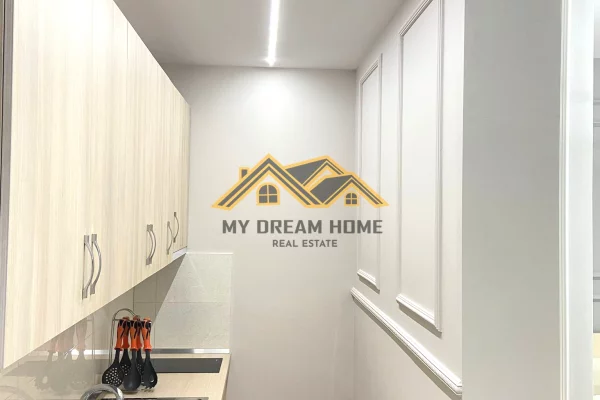 Shtepi ne shitje Apartament ne Durres, Garsoniere, Mobilimi E mobiluar, Pagesa 78,000  Euro.