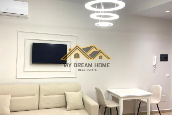 Shtepi ne shitje Apartament ne Durres, Garsoniere, Mobilimi E mobiluar, Pagesa 78,000  Euro.