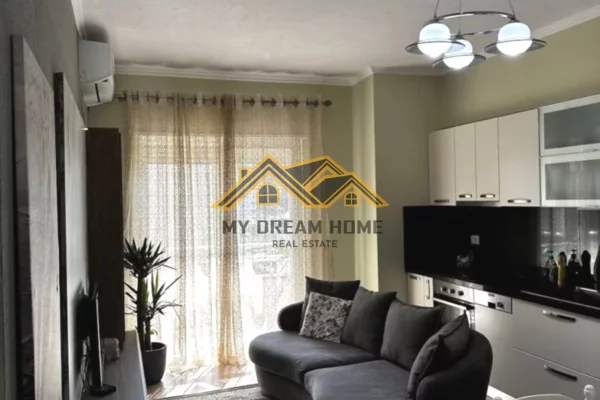 Shtepi me qera Apartament ne Durres, 1+1, Mobilimi E mobiluar, Pagesa 350  Euro.