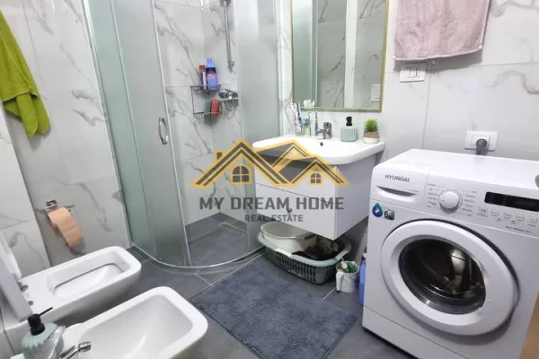 Shtepi ne shitje Apartament ne Durres, 1+1, Mobilimi E mobiluar, Pagesa 115,000  Euro.