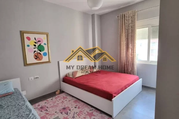 Shtepi ne shitje Apartament ne Durres, 1+1, Mobilimi E mobiluar, Pagesa 115,000  Euro.