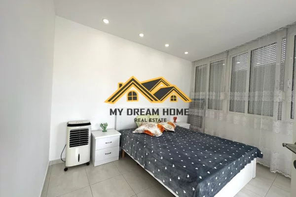 Shtepi me qera Apartament ne Durres, 2+1, Mobilimi E mobiluar, Pagesa 500  Euro.