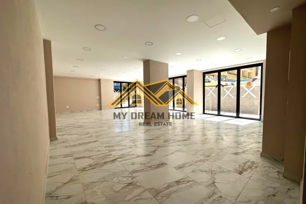 SHITET NJESI BISNESI NE Durres PLazh!