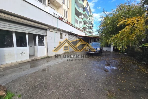 SHITET AMBIENT BIZNESI TEK KRYQI KUQ DURRES