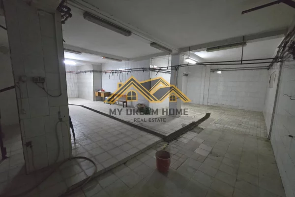 SHITET AMBIENT BIZNESI TEK KRYQI KUQ DURRES