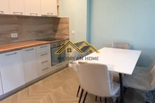 Shtepi me qera Apartament ne Durres, 1+1, Mobilimi E mobiluar, Pagesa 350  Euro.