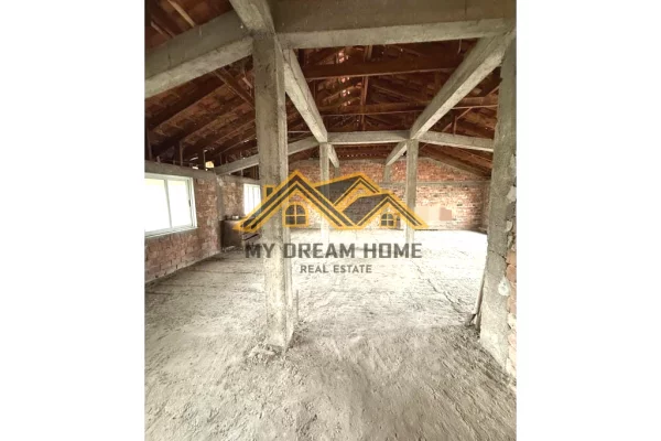 Shtepi ne shitje 2+1 ne Durres - 250,000 Euro