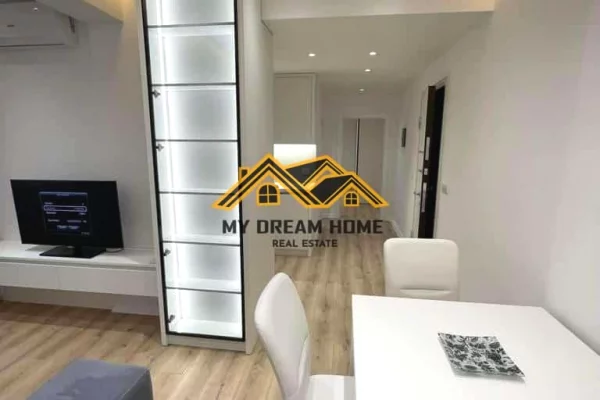 Shtepi ne shitje Apartament ne Durres, 1+1, Mobilimi E mobiluar, Pagesa 125,000  Euro.