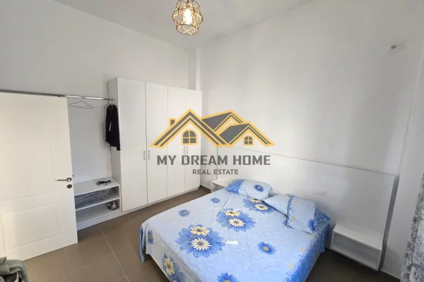 Shtepi ne shitje Apartament ne Durres, 1+1, Mobilimi E mobiluar, Pagesa 154,000  Euro.