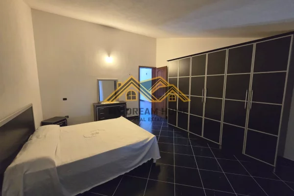 Shtepi ne shitje 6+1 ne Durres - 155,000 Euro