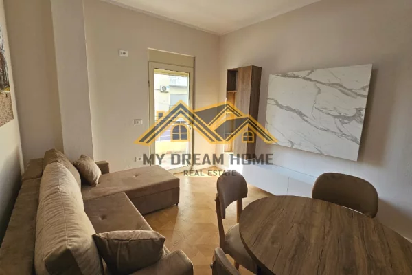 Shtepi ne shitje 1+1 ne Durres - 105,000 Euro